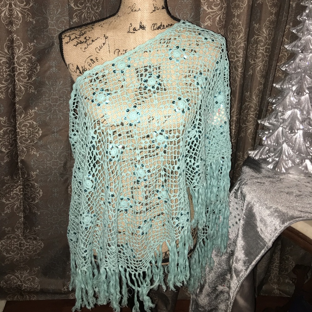 Crochet shawl